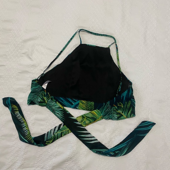 Tropical 2 piece pant set - Picture 5 of 10